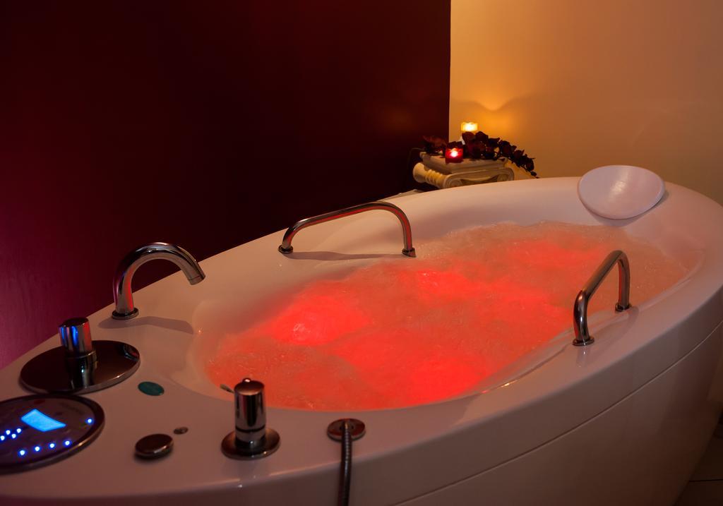 Abidar Hotel Spa & Wellness تشيخوتشينيك المظهر الخارجي الصورة
