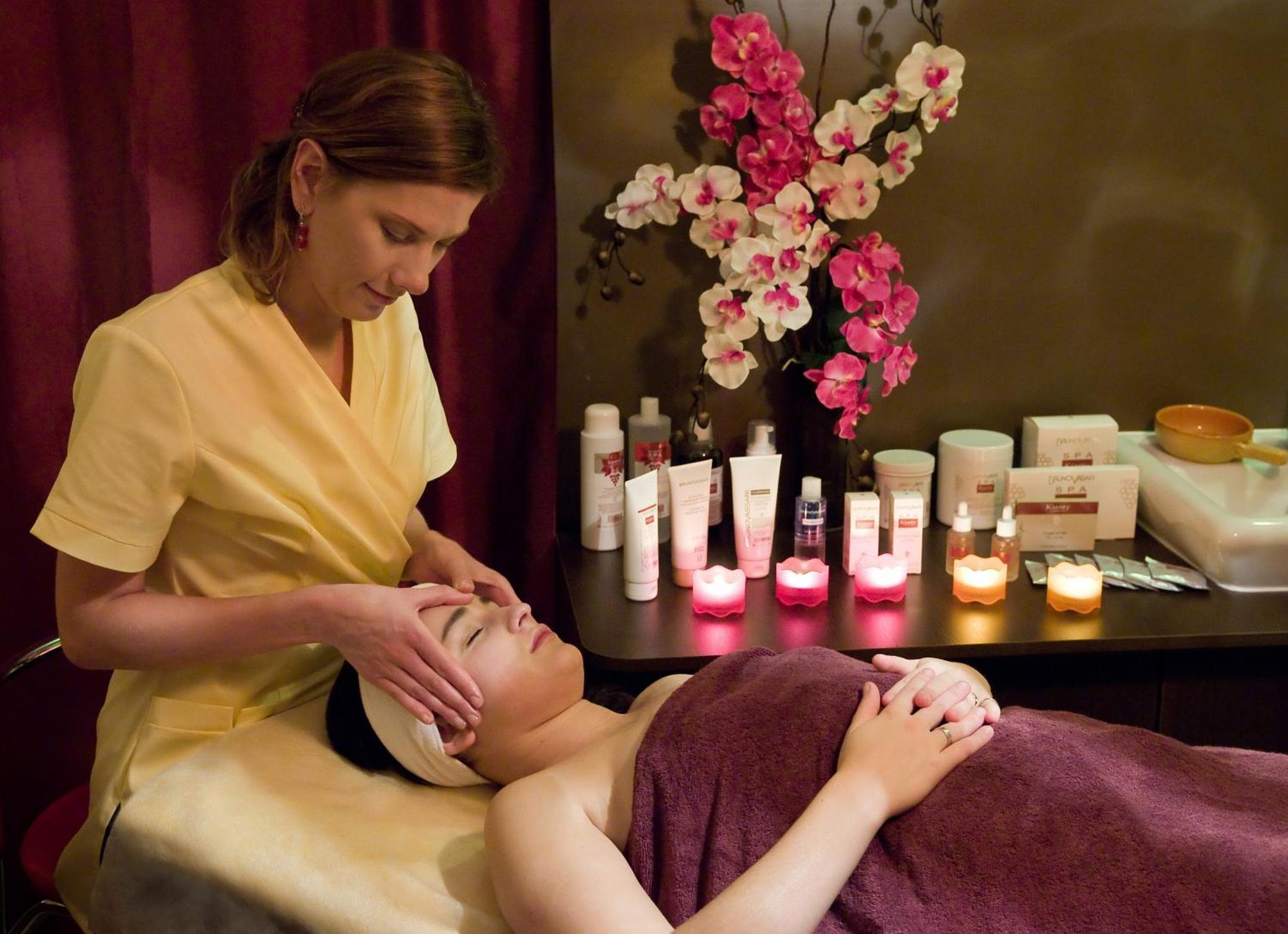 Abidar Hotel Spa & Wellness تشيخوتشينيك المظهر الخارجي الصورة